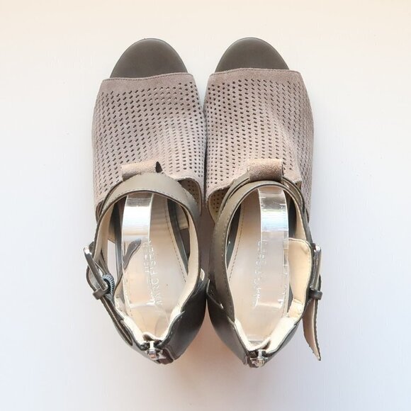 Marc Fisher Taupe Laser-cut Suede Leather Peep Toe Block Heel Ankle Strap Sandal - Picture 4 of 16